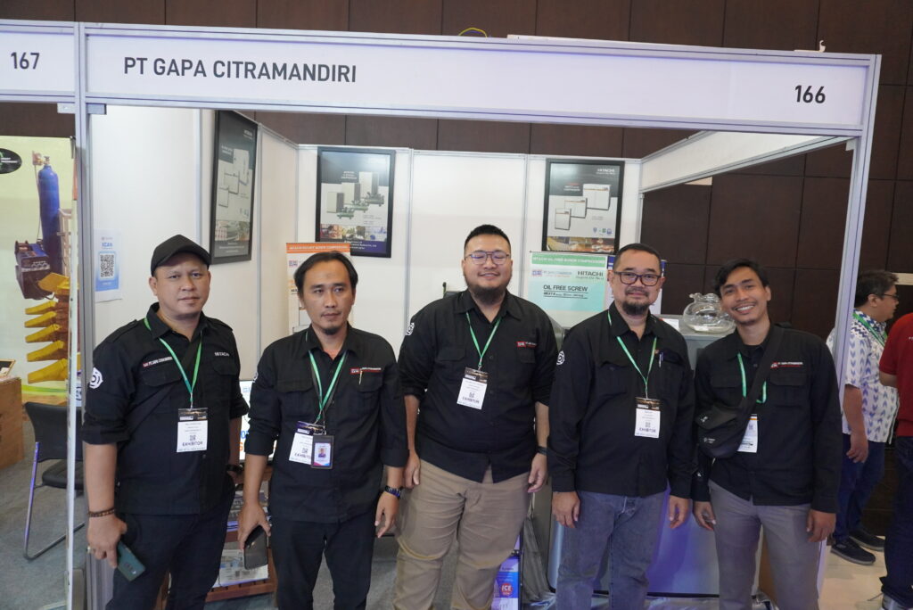 Tim PT Gapa Citramandiri di Manufacturing Surabaya